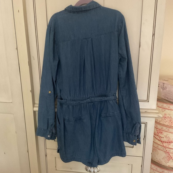 “S” Abercrombie & Antistar dresses, Charlotte Russe 1piece short jumpsuit - Picture 10 of 11